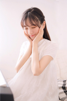 小寡妇深夜高潮免费视频观看